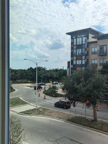 1701 Simond Ave 216, Austin, TX 78723