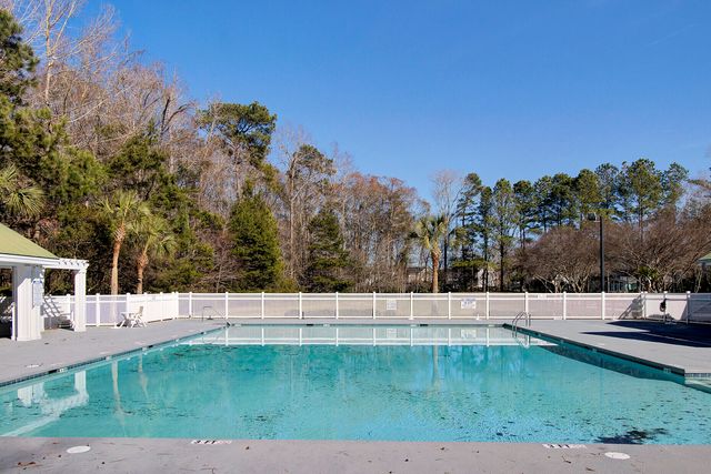 113 Garden Grove Drive, Summerville, SC 29485