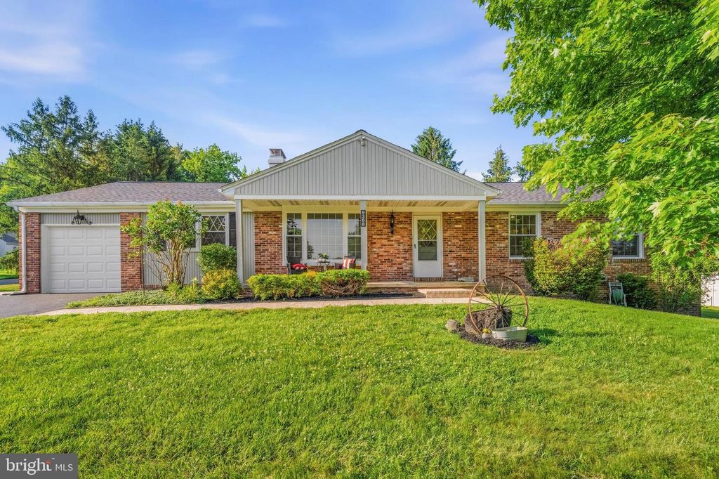 9398 PAULSKIRK DR, Ellicott City, MD 21042