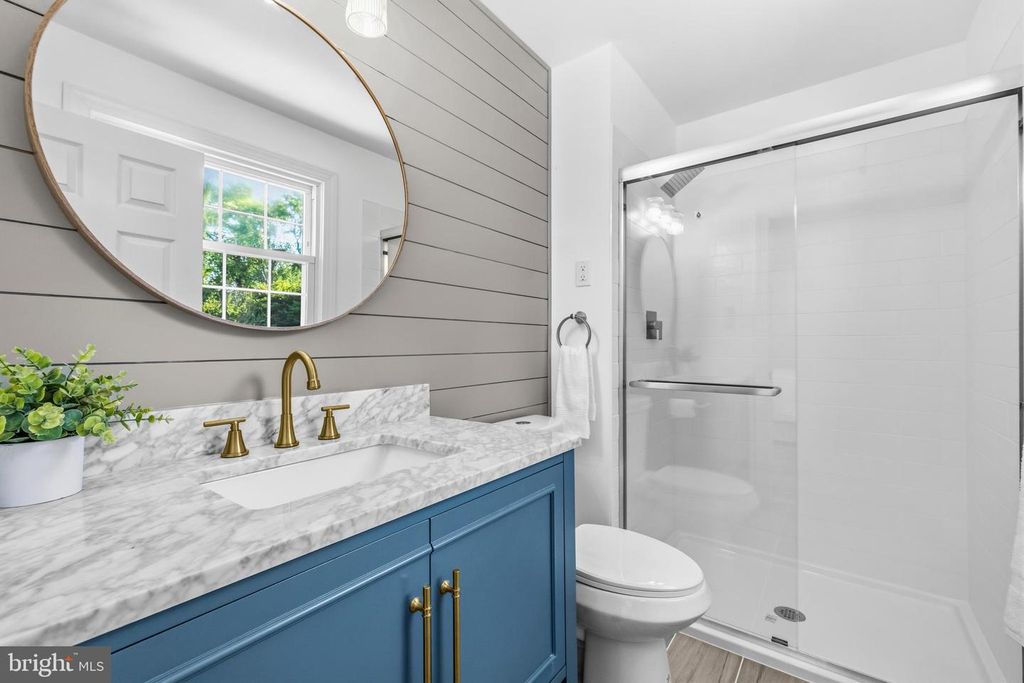 Image 24 of property listing at 9398 PAULSKIRK DR, Ellicott City, MD 21042