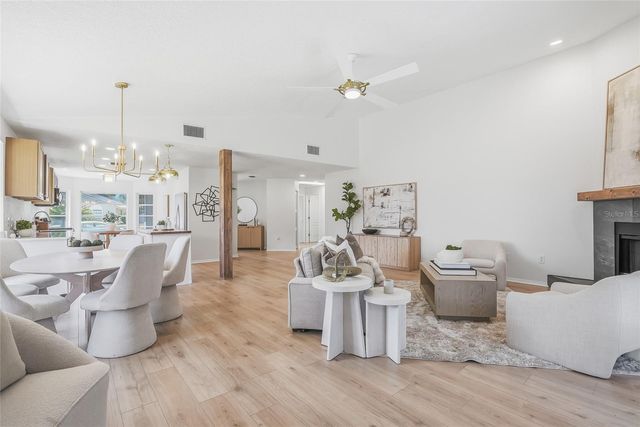 6119 55TH AVENUE CIRCLE E, Bradenton, FL 34203