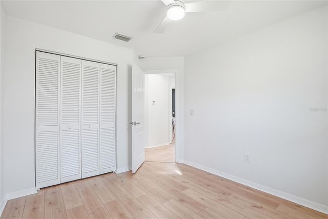 6119 55TH AVENUE CIRCLE E, Bradenton, FL 34203