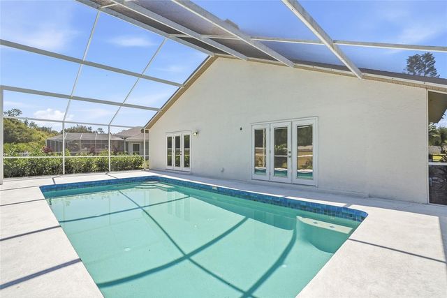 6119 55TH AVENUE CIRCLE E, Bradenton, FL 34203