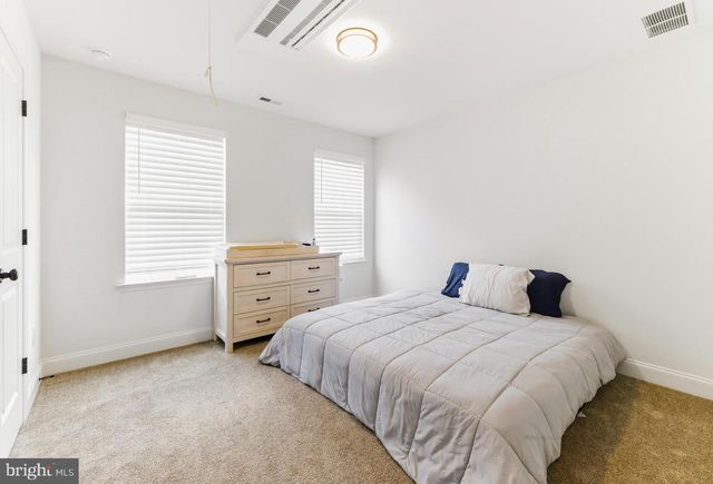 180 CAMBRIDGE BLVD, Swedesboro, NJ 08085