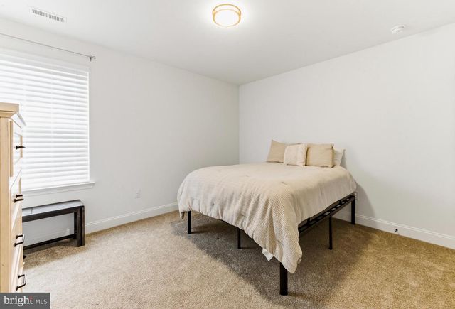 180 CAMBRIDGE BLVD, Swedesboro, NJ 08085