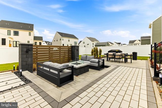 180 CAMBRIDGE BLVD, Swedesboro, NJ 08085