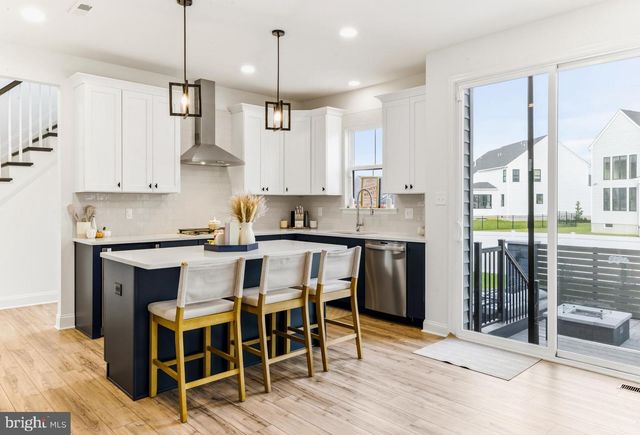 180 CAMBRIDGE BLVD, Swedesboro, NJ 08085