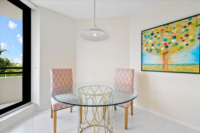 3322 Casseekey Island Road 201, Jupiter, FL 33477