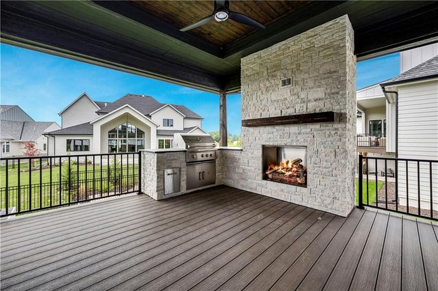 11801 W 181ST Street, Overland Park, KS 66013