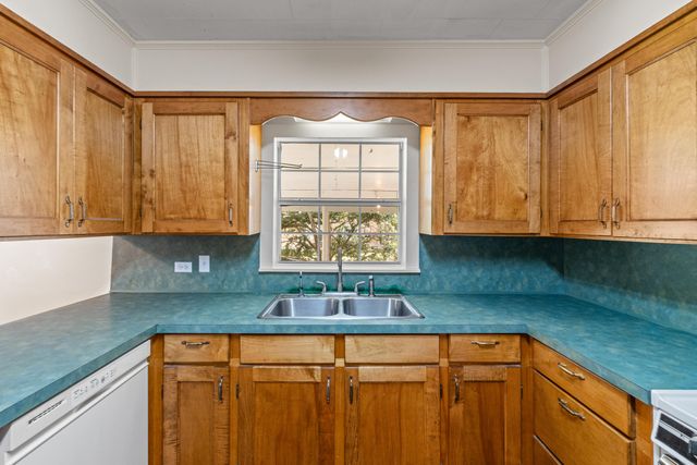 37 Archie Smith Rd., Hattiesburg, MS 39402