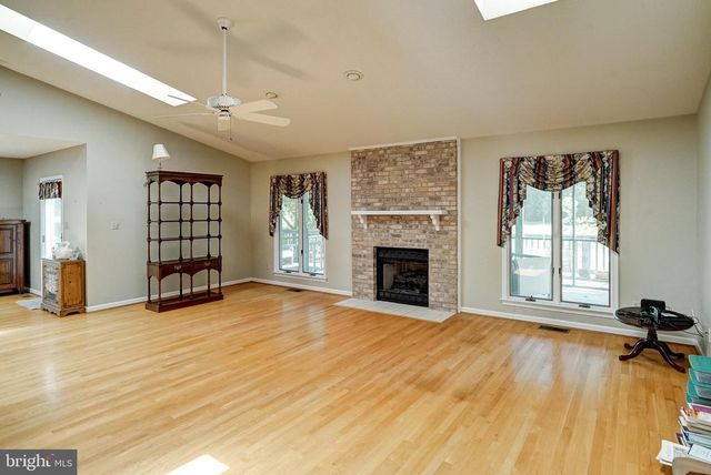 7213 DEERHILL RD, Orange, VA 22960