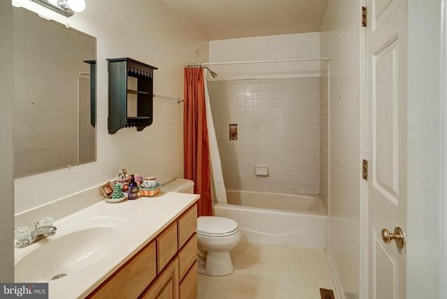 7213 DEERHILL RD, Orange, VA 22960