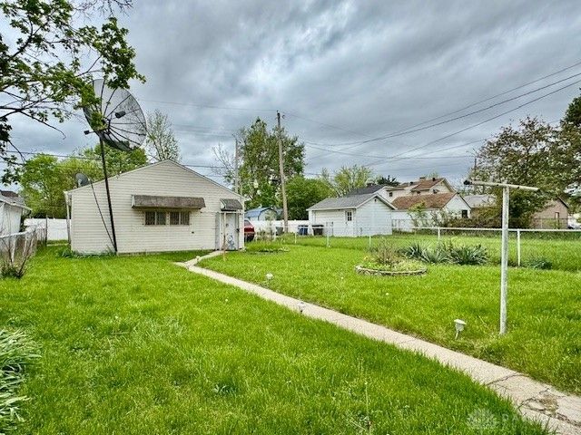 2708 Oakridge Drive, Dayton, OH 45417