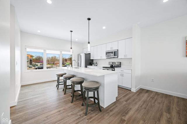 822 7th Street, Columbus, IN 47201