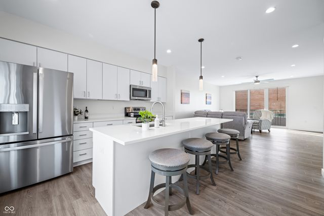 822 7th Street, Columbus, IN 47201