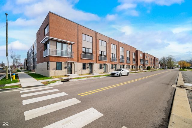 822 7th Street, Columbus, IN 47201