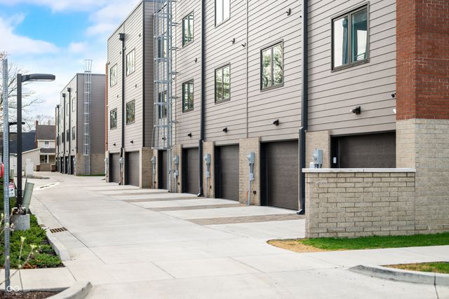 822 7th Street, Columbus, IN 47201