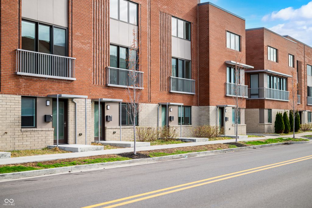 822 7th Street, Columbus, IN 47201