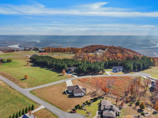 126 Bobcat Trail, Jasper, TN 37347