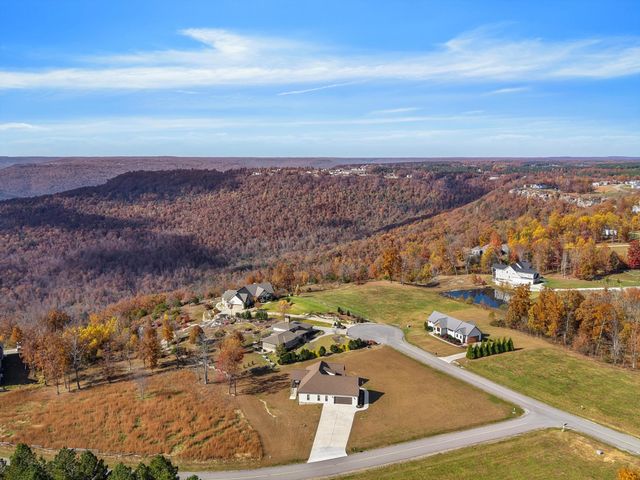 126 Bobcat Trail, Jasper, TN 37347