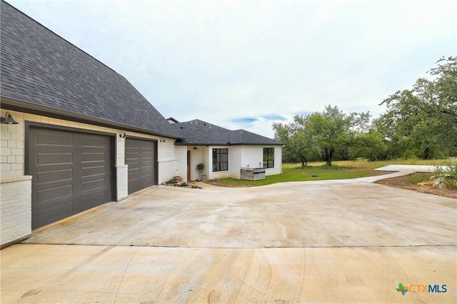 7670 Shiny Top Ranch Lane, Salado, TX 76571