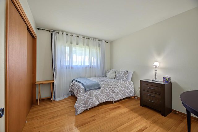 3514 Waterbury LANE, Racine, WI 53403