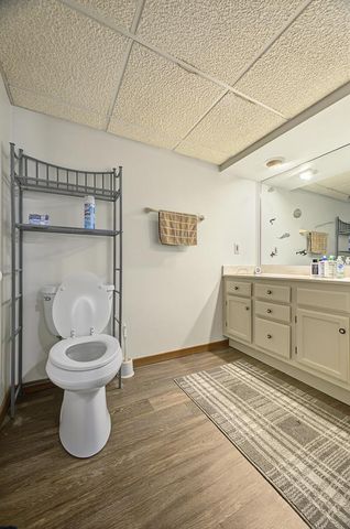 3514 Waterbury LANE, Racine, WI 53403