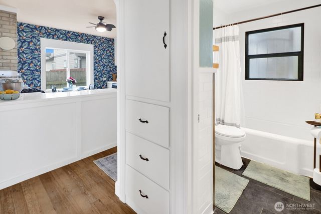 5803 Vista Drive, Ferndale, WA 98248