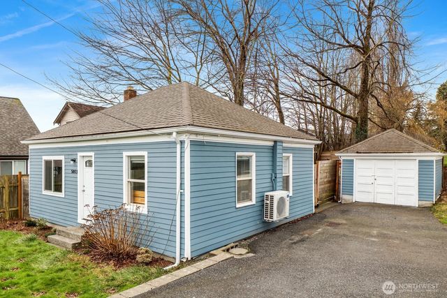 5803 Vista Drive, Ferndale, WA 98248