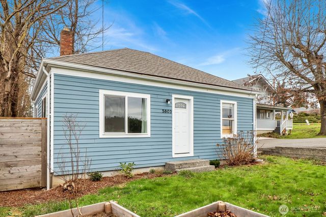 5803 Vista Drive, Ferndale, WA 98248