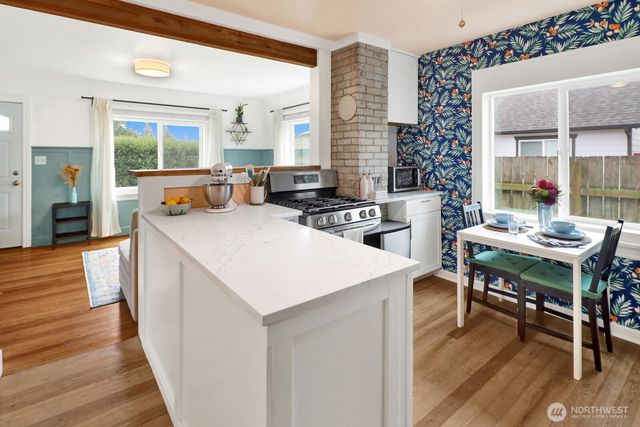 5803 Vista Drive, Ferndale, WA 98248