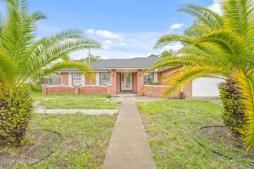 320 SCARLET BUGLER Lane S 4, Jacksonville, FL 32225