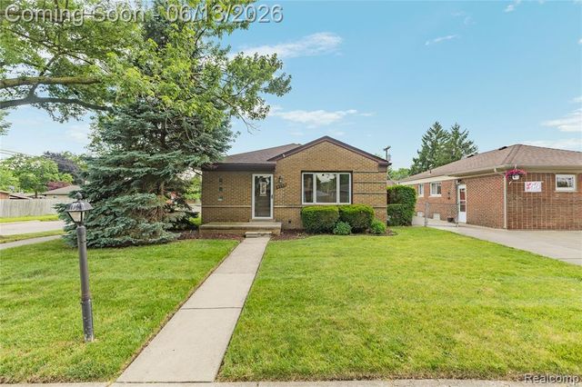 8758 Huron Street, Taylor, MI 48180