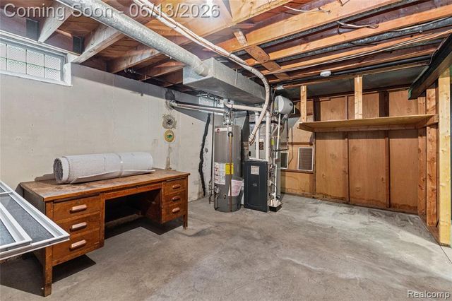 8758 Huron Street, Taylor, MI 48180