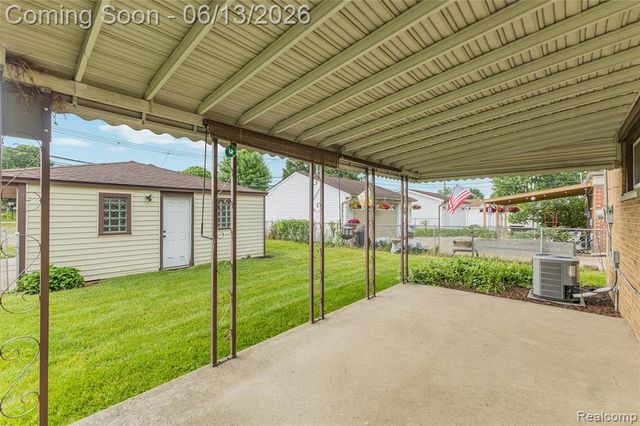 8758 Huron Street, Taylor, MI 48180