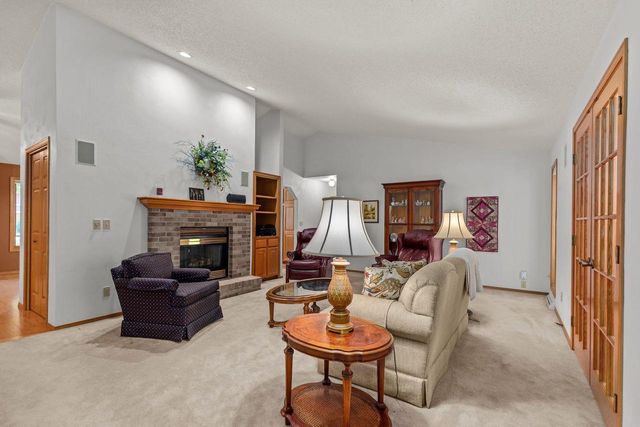 1145 SHAGGY BARK DRIVE, Neenah, WI 54956