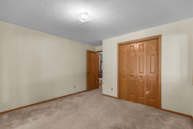 1145 SHAGGY BARK DRIVE, Neenah, WI 54956