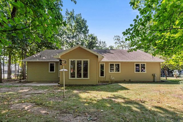 1145 SHAGGY BARK DRIVE, Neenah, WI 54956