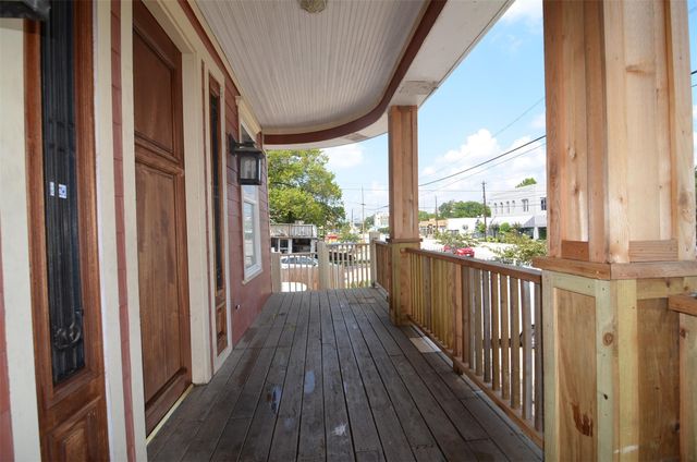 1615 Houston Avenue, Houston, TX 77007