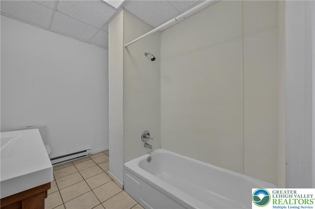 121 14th Street, Allentown City, PA 18102