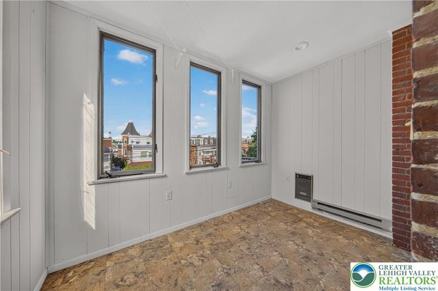 121 14th Street, Allentown City, PA 18102