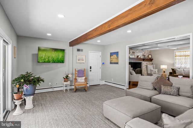 15 CAYUGA TRL, Medford Lakes, NJ 08055