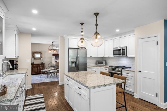 15 CAYUGA TRL, Medford Lakes, NJ 08055