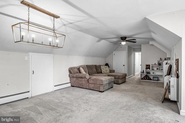 15 CAYUGA TRL, Medford Lakes, NJ 08055