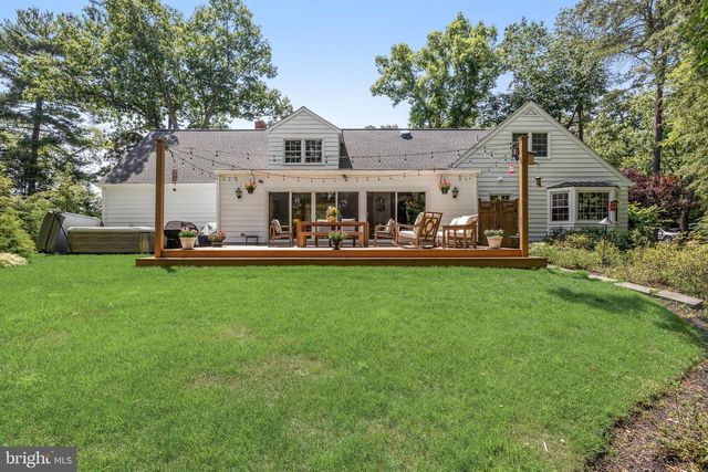 15 CAYUGA TRL, Medford Lakes, NJ 08055