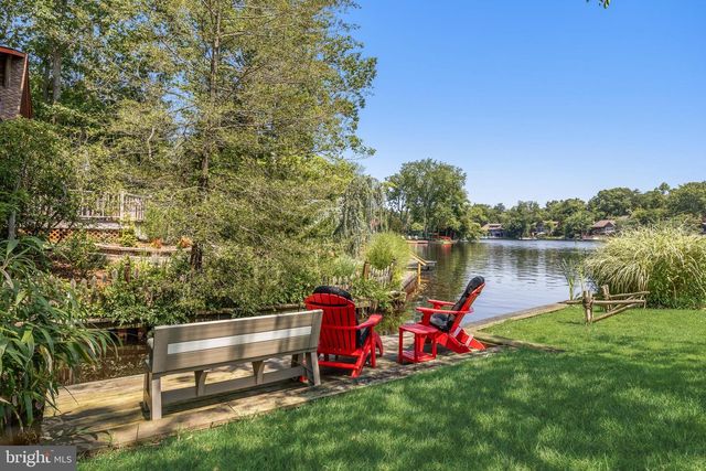 15 CAYUGA TRL, Medford Lakes, NJ 08055