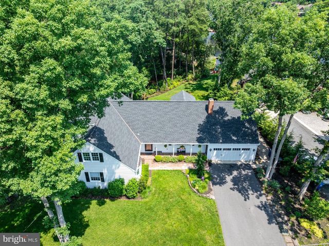 15 CAYUGA TRL, Medford Lakes, NJ 08055