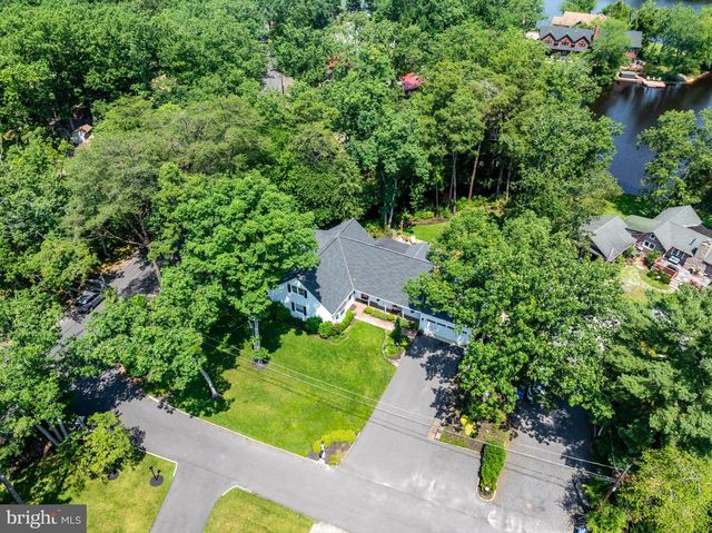 15 CAYUGA TRL, Medford Lakes, NJ 08055