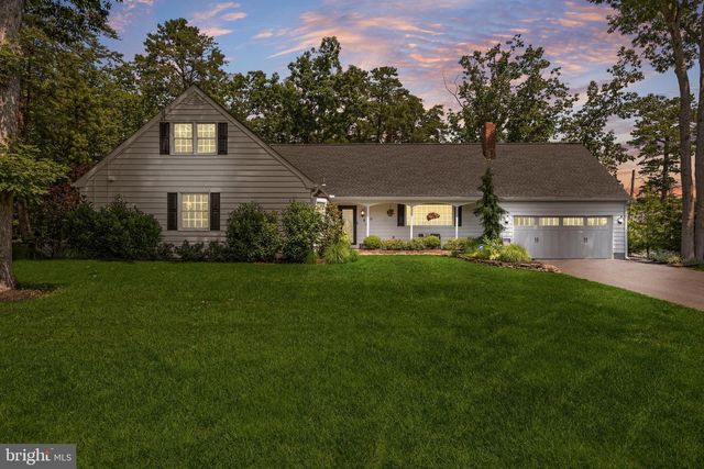 15 CAYUGA TRL, Medford Lakes, NJ 08055