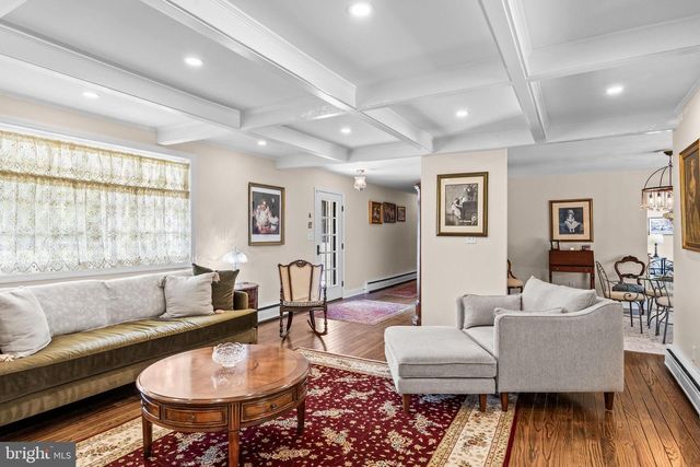 15 CAYUGA TRL, Medford Lakes, NJ 08055